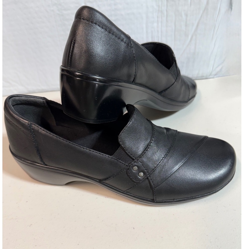 Clarks May Marigold Black Leather Slip On Loafer Low Heel Shoes Womens Size 9 M